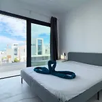 By The Bay Villa,3 Br/pool