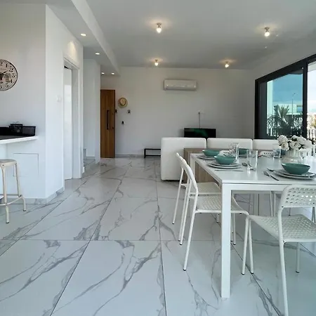By The Bay Villa,3 Br/pool فيلة