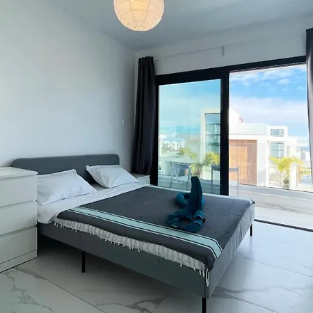By The Bay Villa,3 Br/pool Βίλα