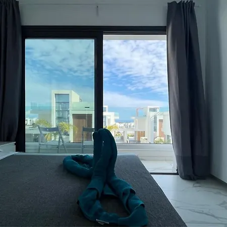 By The Bay Villa,3 Br/pool Protaras