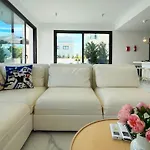 Villa By The Bay Villa,3 Br/pool Protaras