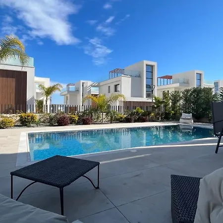 By The Bay Villa,3 Br/pool Protaras