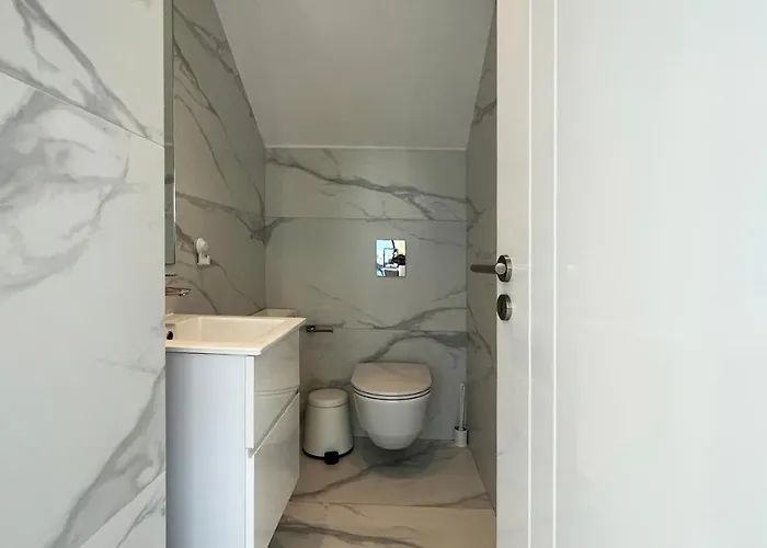 By The Bay Villa,3 Br/pool Protaras