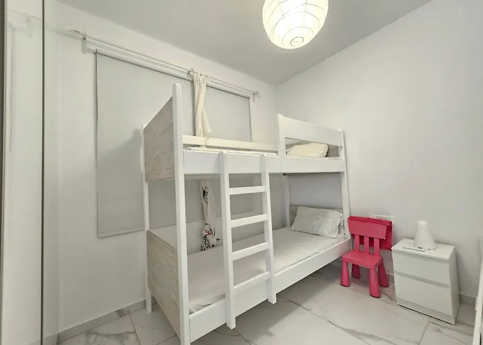 By The Bay Villa,3 Br/pool